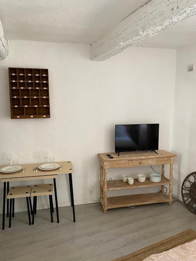 L'escapade Aixoise: Historic Center With Netflix Aix-en-Provence